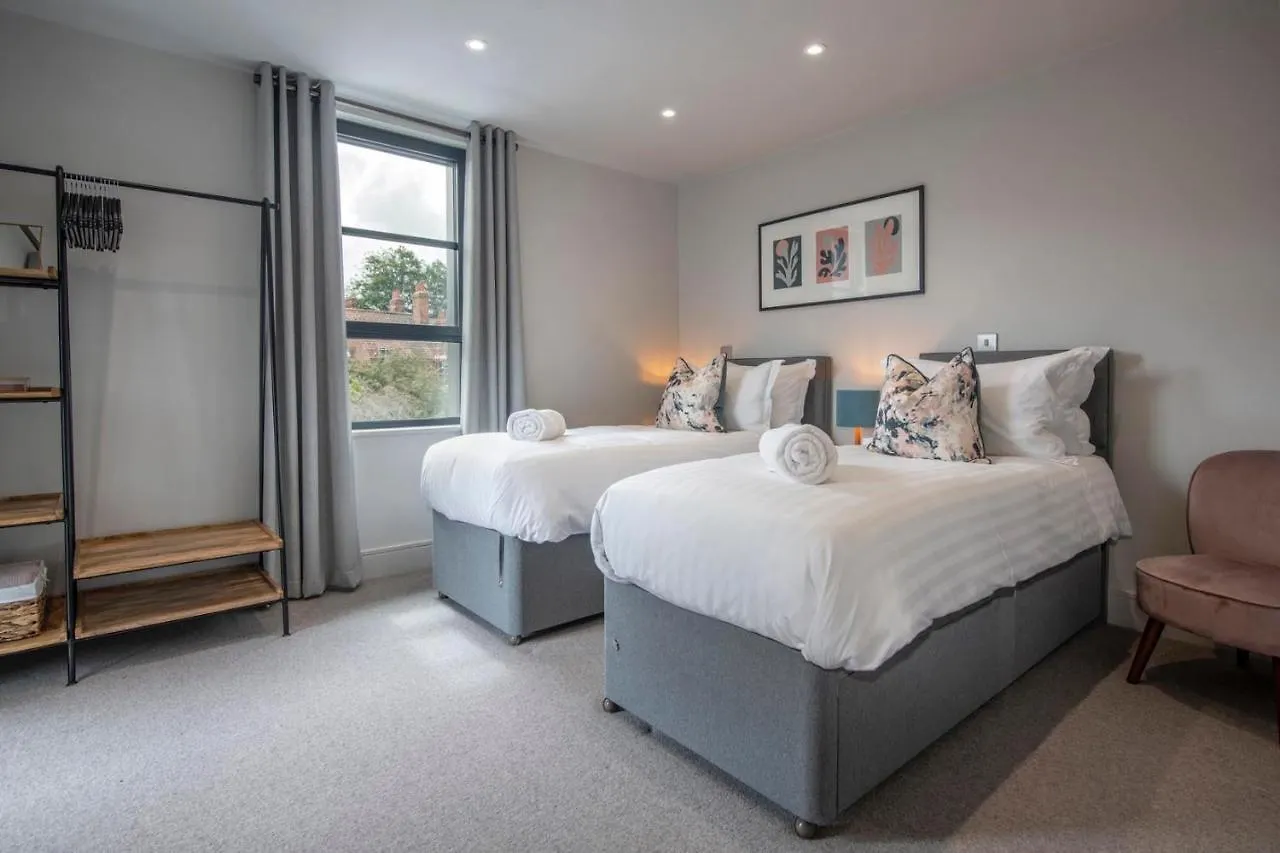 The Quadrant - The Garret Apartman York