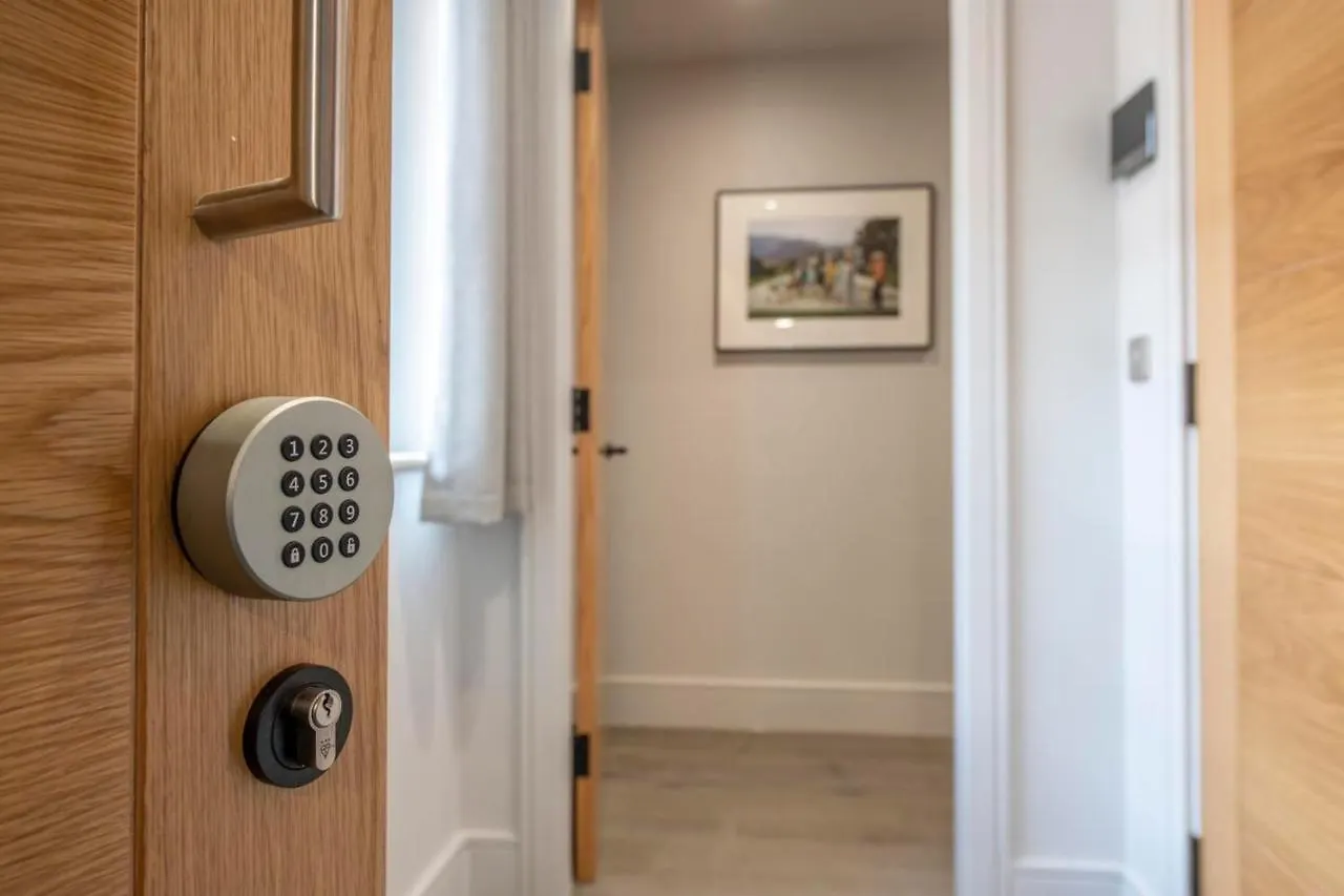 The Quadrant - The Garret Apartman York