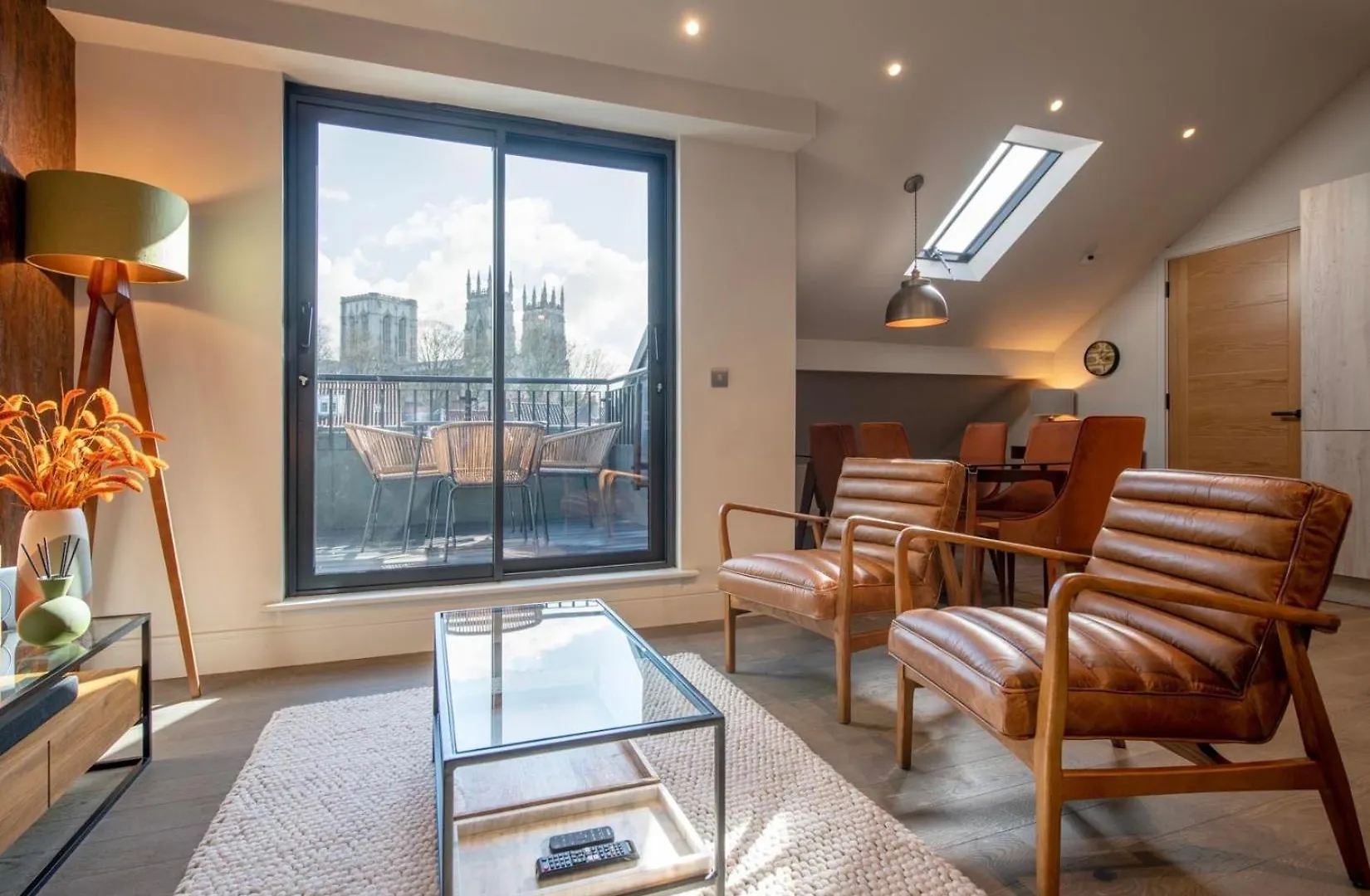 The Quadrant - The Garret Apartman York